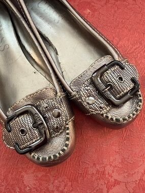 Guess Silver Metallic Buckle Ballet Flats